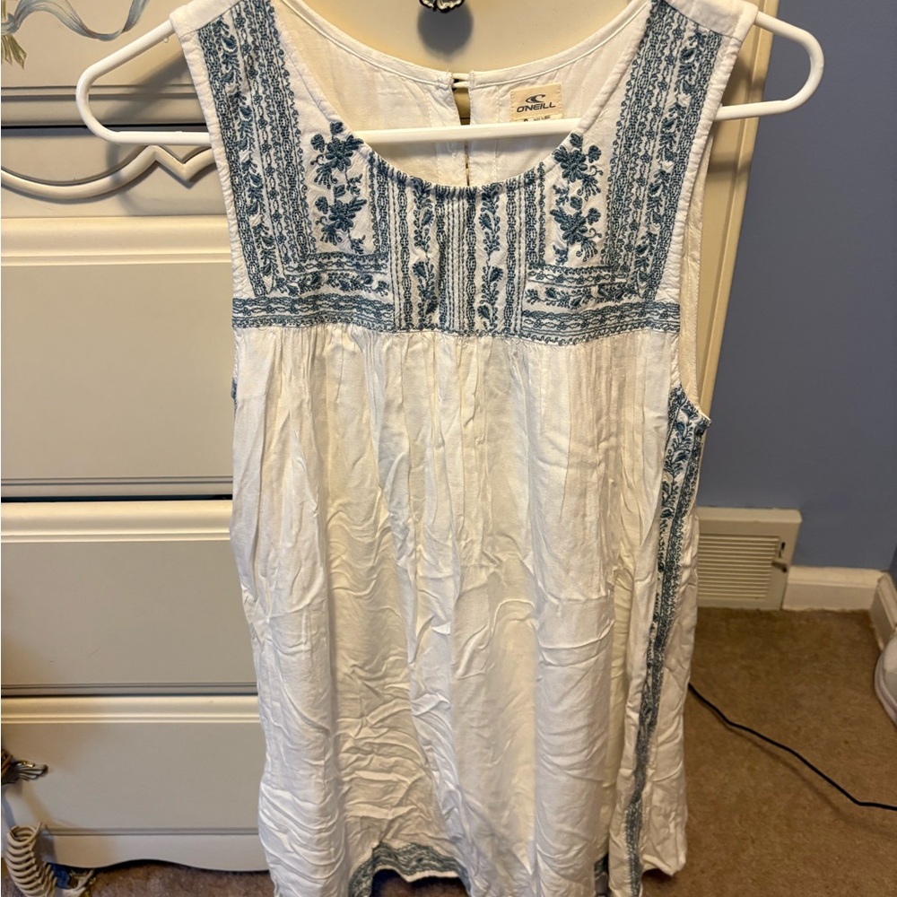 Embroidered Sleeveless White and Blue Dress